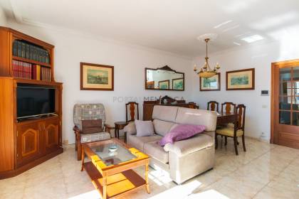 Estupendo ático con gran terraza en venta en Mahon