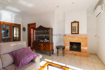 Estupendo ático con gran terraza en venta en Mahon