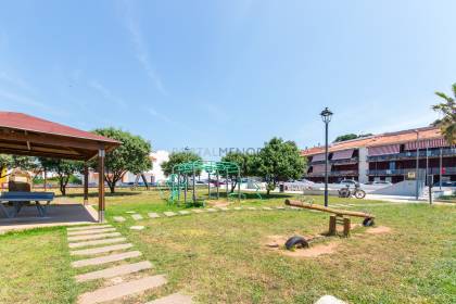 Appartement triplex avec patio et parking à Es Mercadal