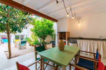 Spacious renovated house with patio in Ciutadella