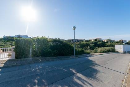 Building plot for sale in Cala Llonga