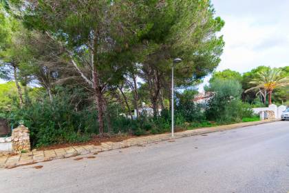 Building plot in a quiet cul-de-sac in Son Parc