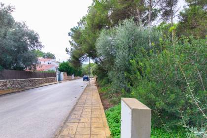 Building plot in a quiet cul-de-sac in Son Parc