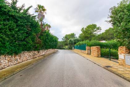 Building plot in a quiet cul-de-sac in Son Parc