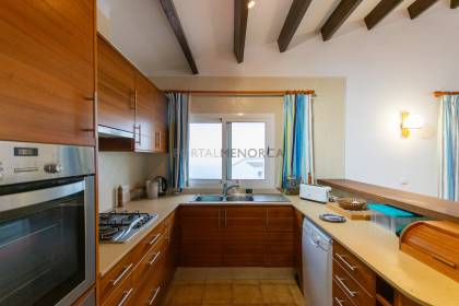 Chalet de 5 dormitorios con piscina y vistas al mar a la venta en S'Algar