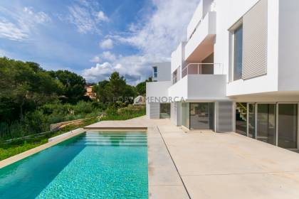 Magnifique maison neuve de créateurs à Cala Llonga
