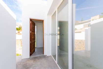 Magnifique maison neuve de créateurs à Cala Llonga