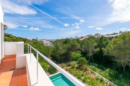 Magnifique maison neuve de créateurs à Cala Llonga