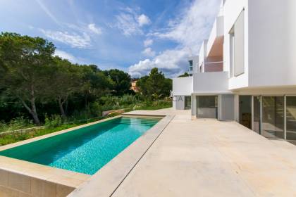 Magnifique maison neuve de créateurs à Cala Llonga