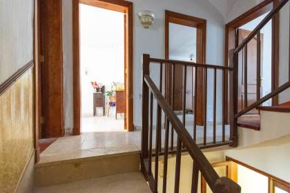 Maison à rénover avec sa propre cour en vente à Ferreries