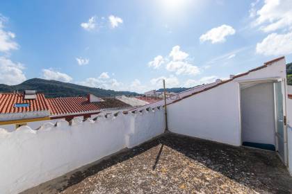 Maison à rénover avec sa propre cour en vente à Ferreries