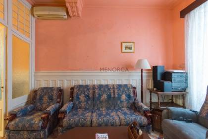 Townhouse with personality in the centre of Mahon