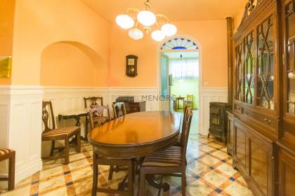Townhouse with personality in the centre of Mahon