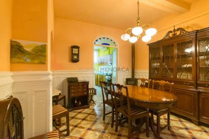 Townhouse with personality in the centre of Mahon