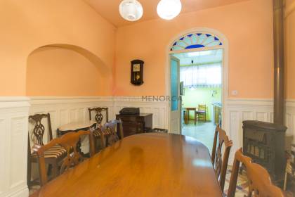 Townhouse with personality in the centre of Mahon