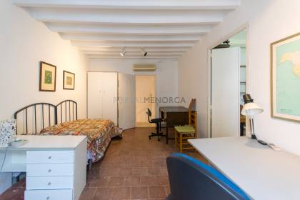 Townhouse with personality in the centre of Mahon