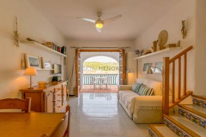 Appartement d'une chambre sur le front de mer à Playas de Fornells