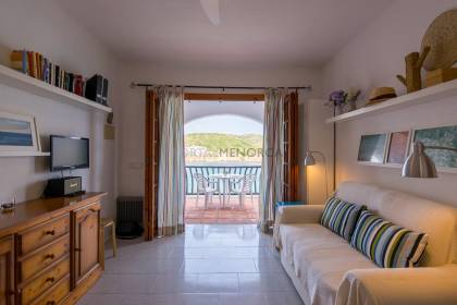 Appartement d'une chambre sur le front de mer à Playas de Fornells