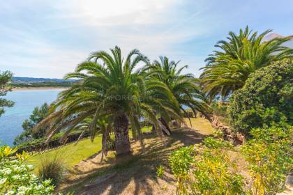 Appartement d'une chambre sur le front de mer à Playas de Fornells