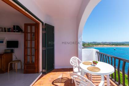 Appartement d'une chambre sur le front de mer à Playas de Fornells