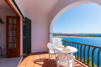 Appartement d'une chambre sur le front de mer à Playas de Fornells