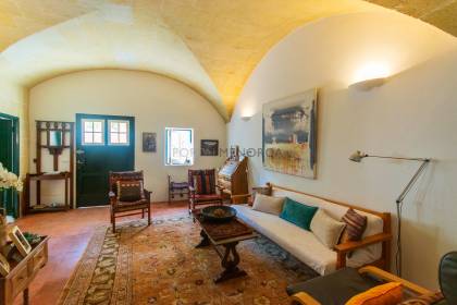 Fantastic townhouse with garden on the outskirts of Ferreries
