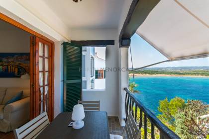 Appartement avec une vue spectaculaire à Playas de Fornells