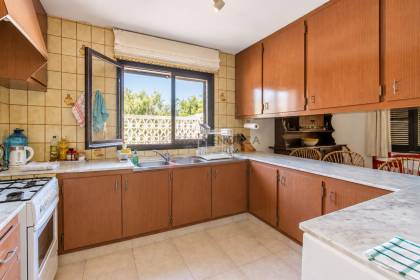 Chalet unifamiliar con gran parcela en primera linea de S'Algar