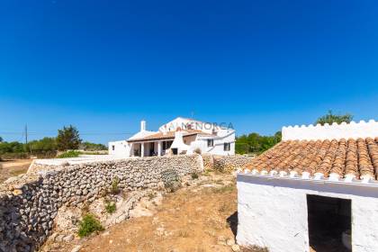 Auténtica casa de campo menorquina con piscina y mucho encanto en Ferreries