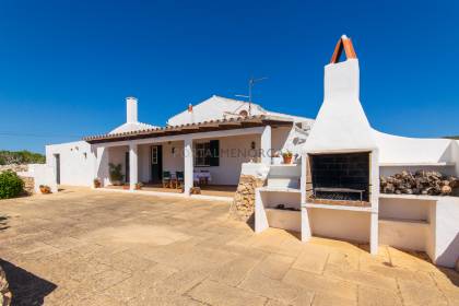 Auténtica casa de campo menorquina con piscina y mucho encanto en Ferreries