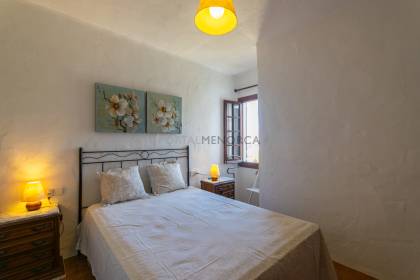 Apartment with two terraces and sea views in Playas de Fornells