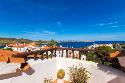 Apartment with two terraces and sea views in Playas de Fornells