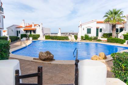 1 bedroom front line apartment in Playas de Fornells