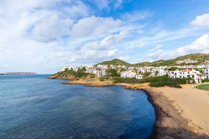 1 bedroom front line apartment in Playas de Fornells