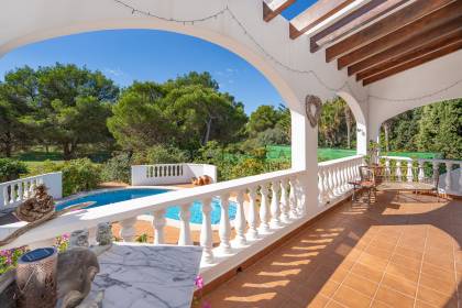Cosy villa with great views of the golf course in Son Parc