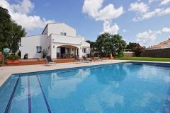 Cinco errores comunes al vender una propiedad en Menorca (y cómo evitarlos)