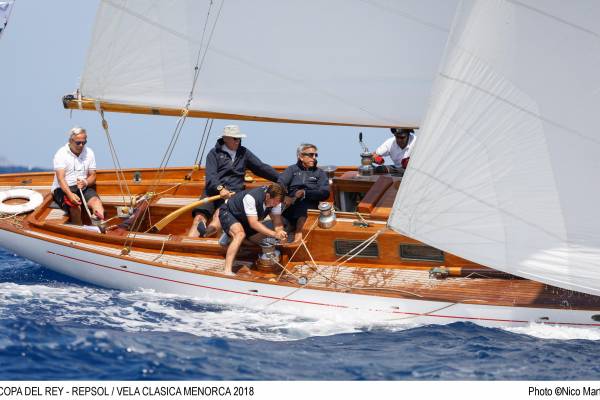 Menorca: Copa del Panerai for classic old-style boats.