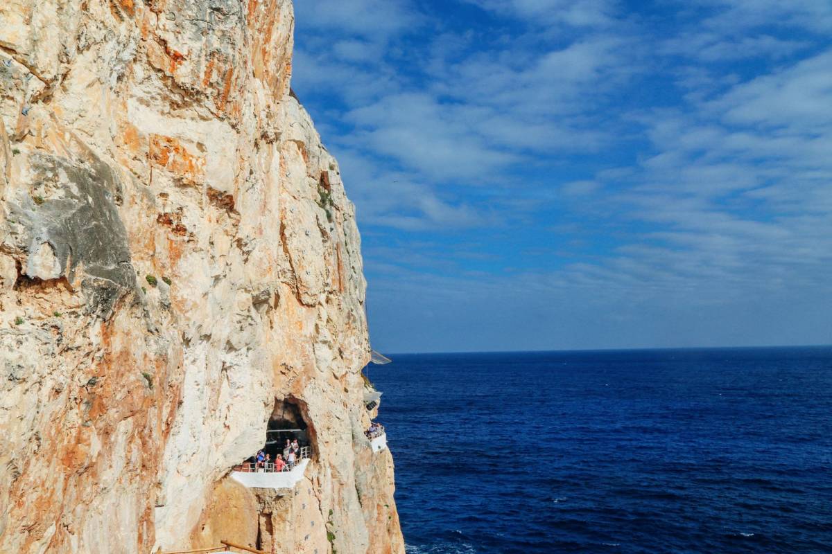 Un increíble club escondido en las cuevas de Menorca