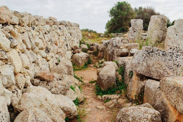 Un increíble club escondido en las cuevas de Menorca